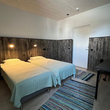 Kihnu Sadama Oeoemaja Guesthouse Lemsi Extérieur photo