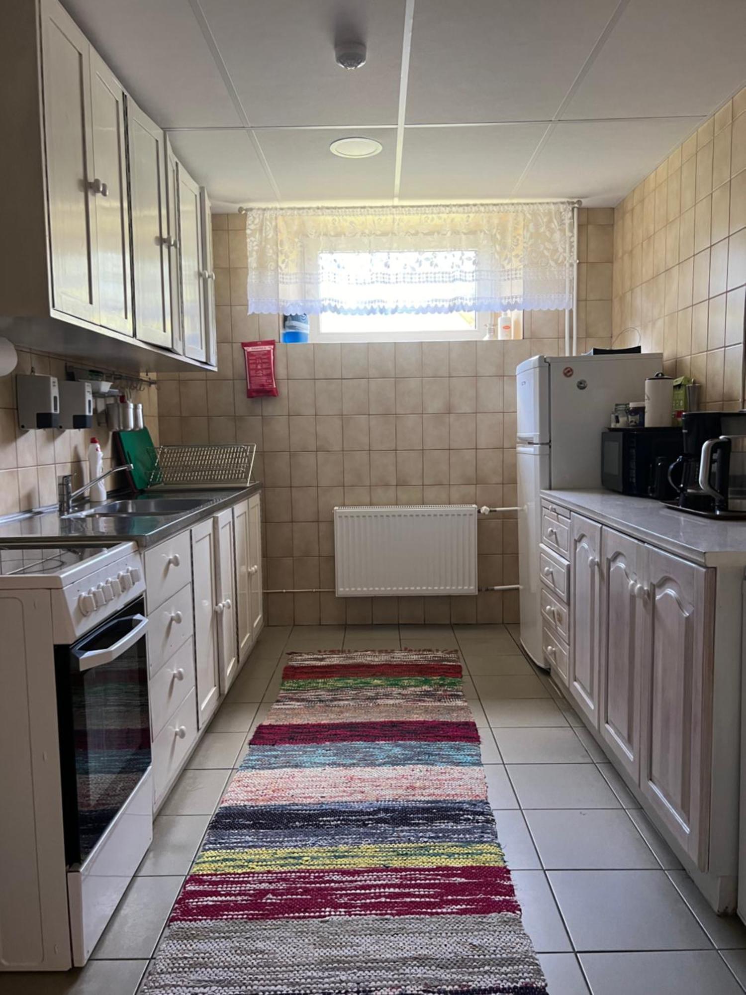 Kihnu Sadama Oeoemaja Guesthouse Lemsi Extérieur photo